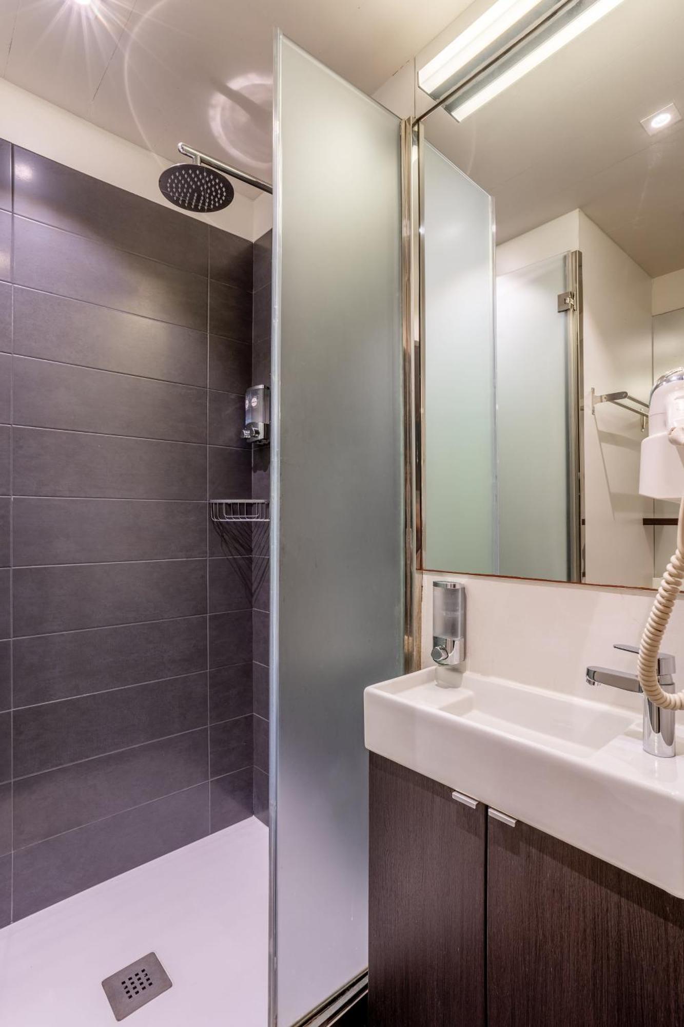 Appartamento Paseo De Gracia Catalan 4bd With Private Terrace